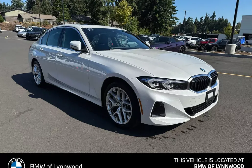 2025 Bmw 330i xDrive Sedan photo 1