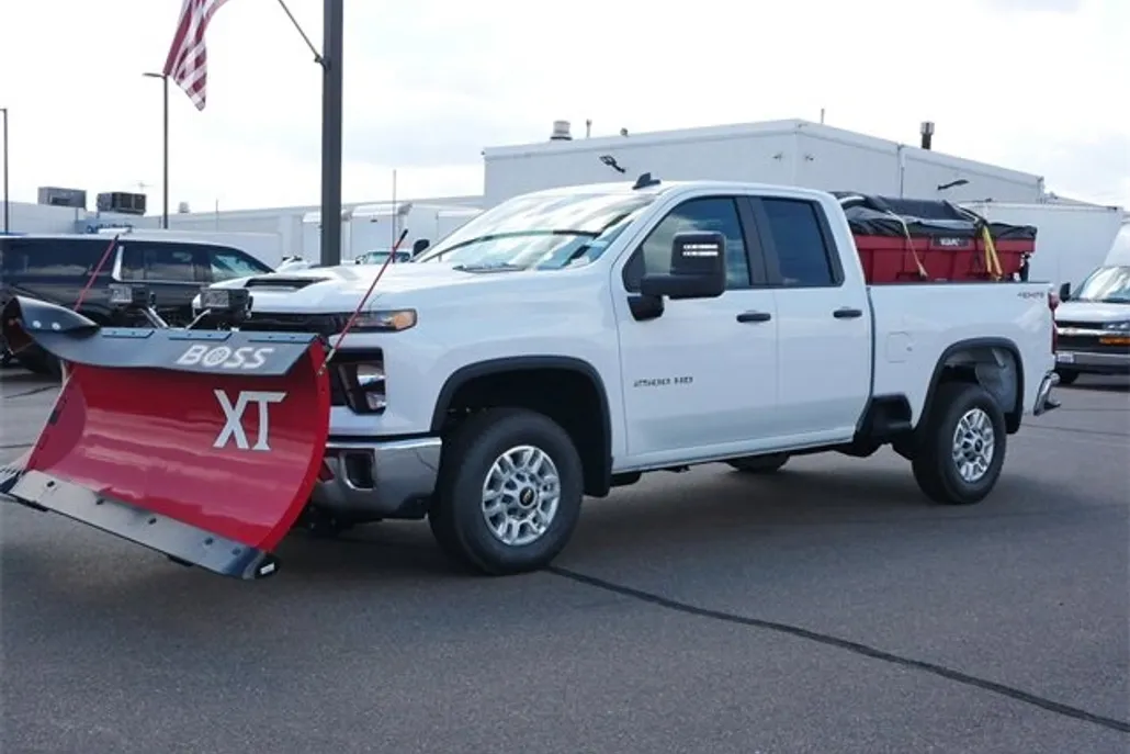 2025 Chevrolet Silverado 2500HD photo 1