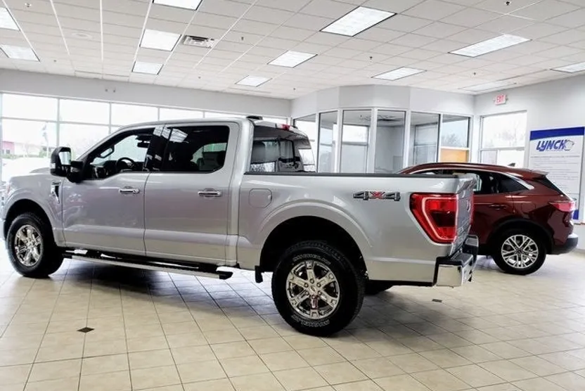 2017 Ford F-250 XLT photo 1