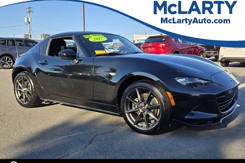 2017 Mazda MX-5 Miata Miata RF photo 1