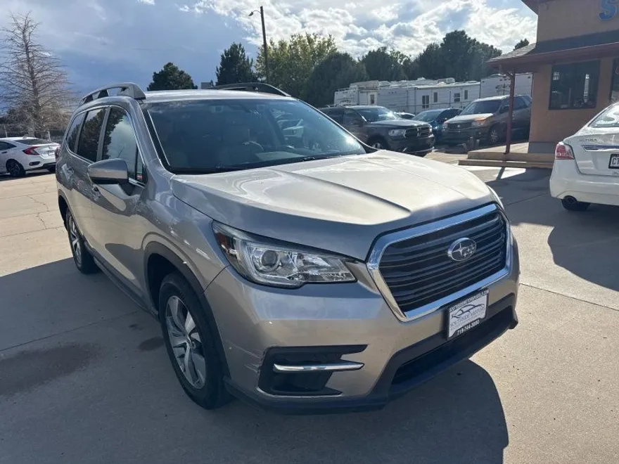 2019 Subaru Ascent Premium photo 1