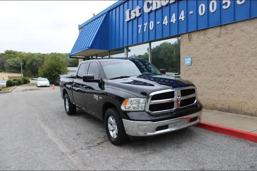 2019 Ram 1500 Classic SLT photo 1