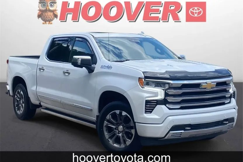 2023 Chevrolet Silverado 1500 High Country photo 1