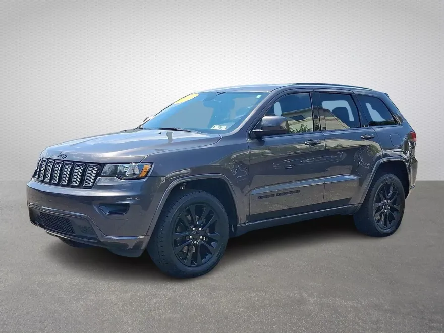 2019 Jeep Grand Cherokee Altitude photo 1