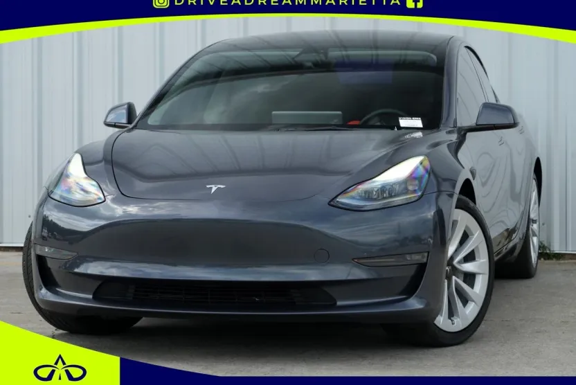 2023 Tesla Model 3 Long Range photo 1