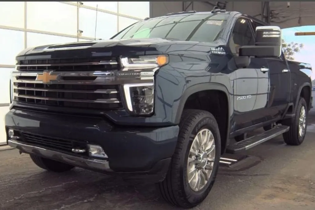 2020 Chevrolet Silverado 2500HD High Country photo 1