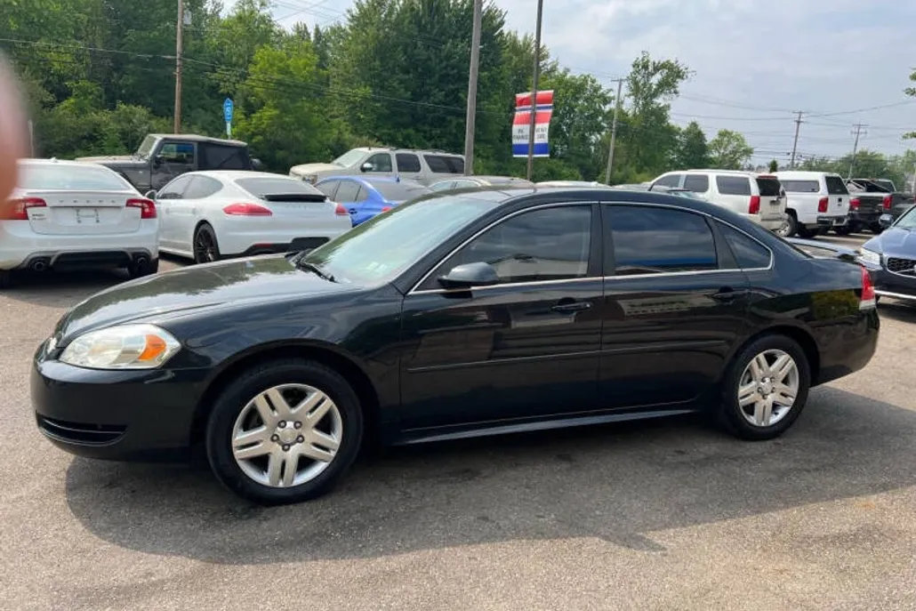 2012 Chevrolet Impala photo 1