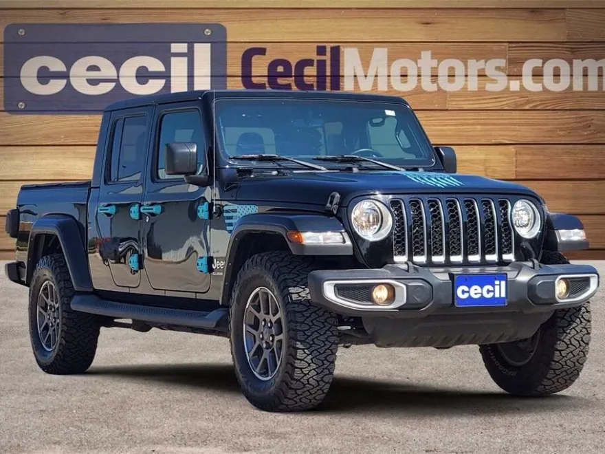 2022 Jeep Gladiator Overland photo 1