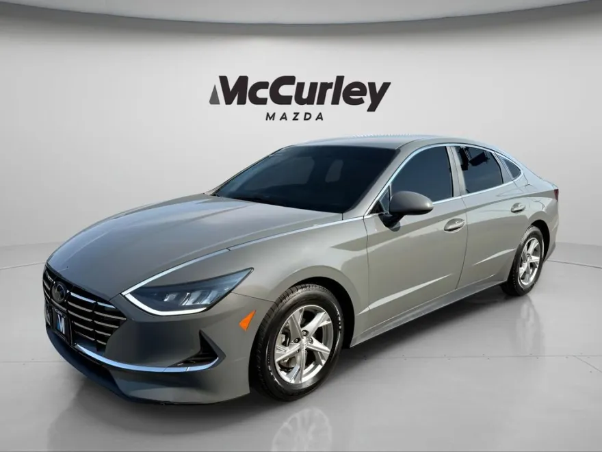 2021 Hyundai Sonata SE photo 1