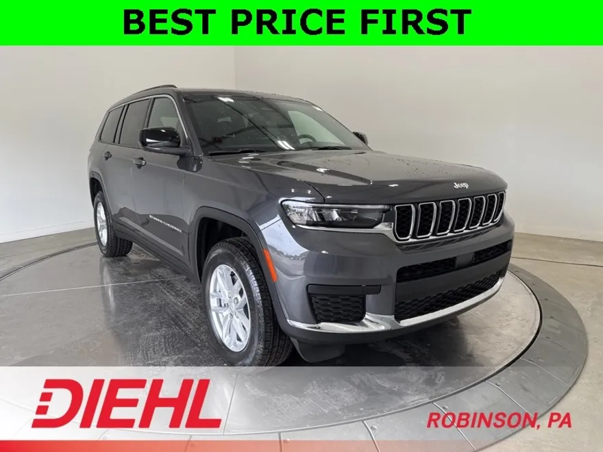 2025 Jeep Grand Cherokee Laredo photo 1