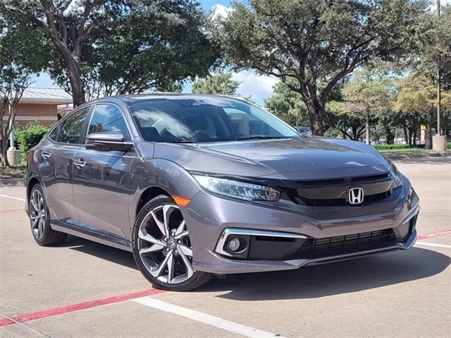 2021 Honda Civic Touring photo 1
