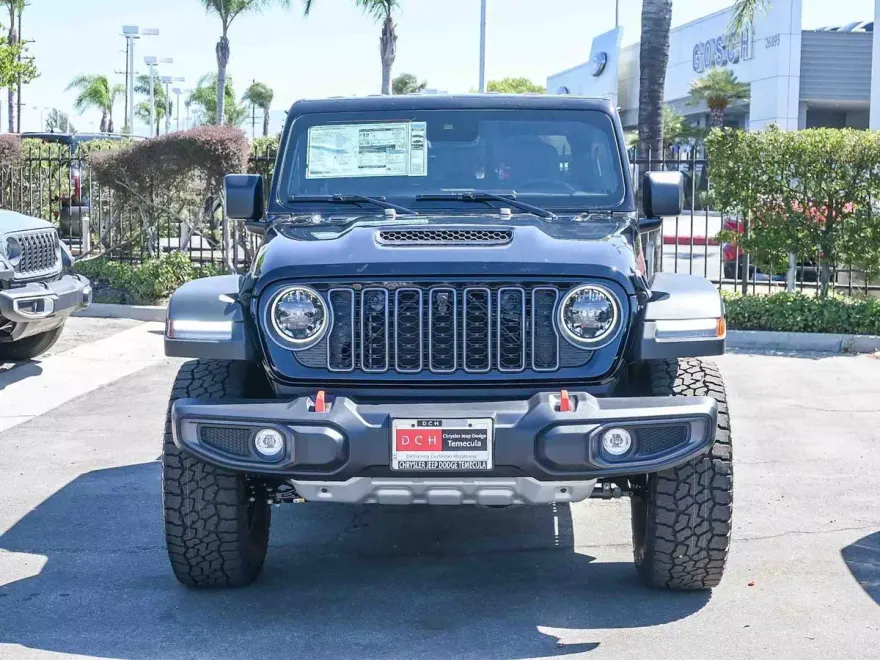 2025 Jeep Gladiator Mojave photo 1