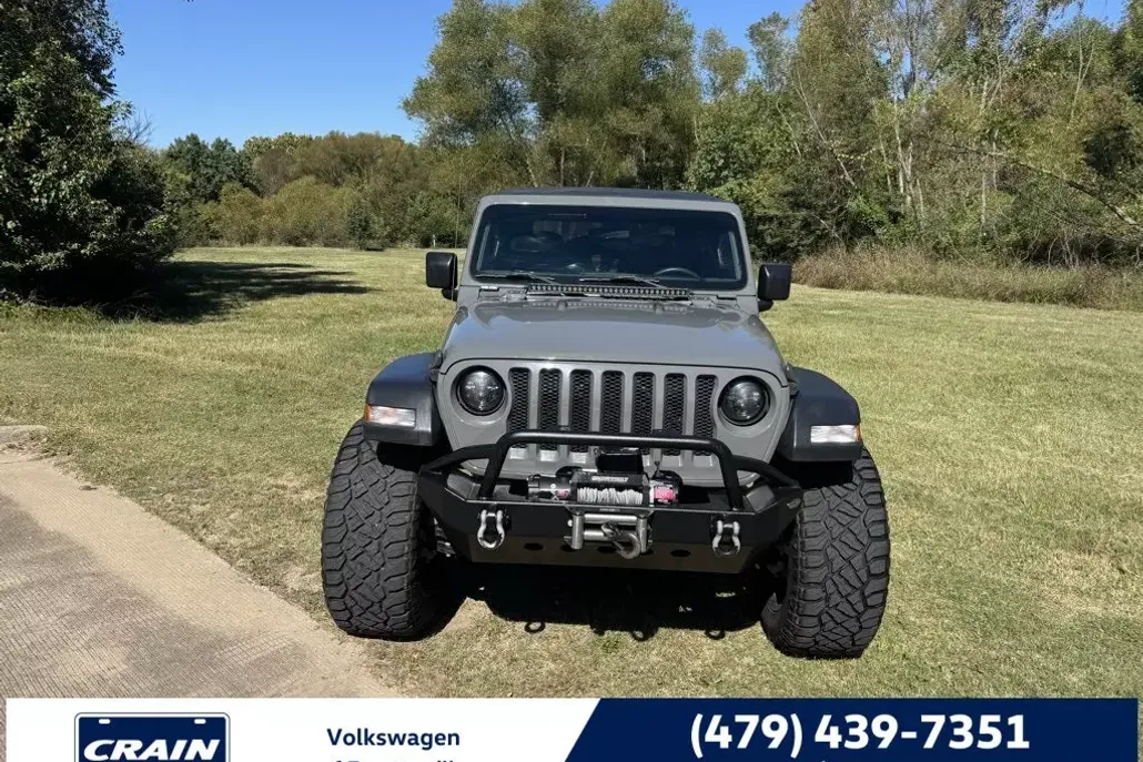 2018 Jeep Wrangler Sport photo 1