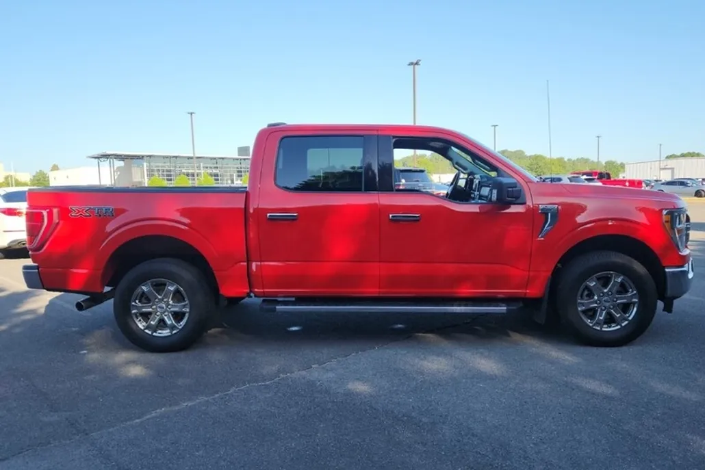 2021 Ford F-150 XL photo 1