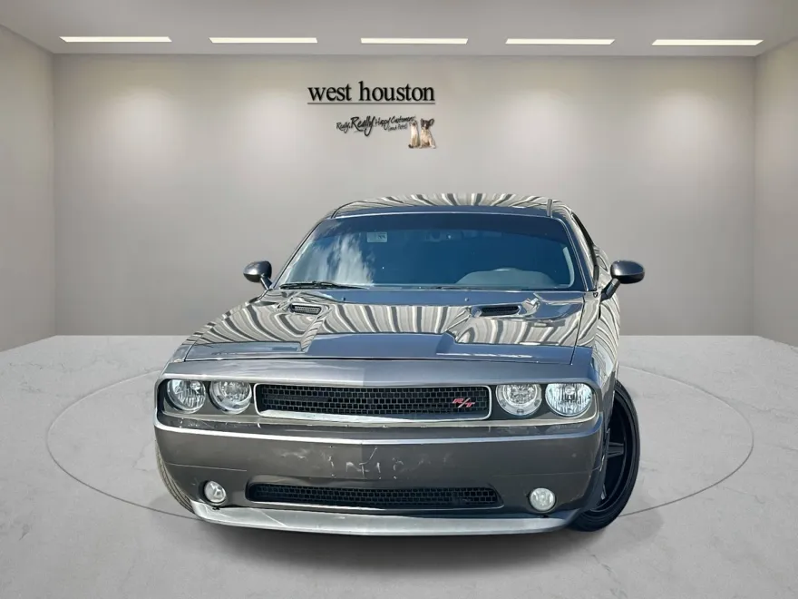 2014 Dodge Challenger R/T photo 1