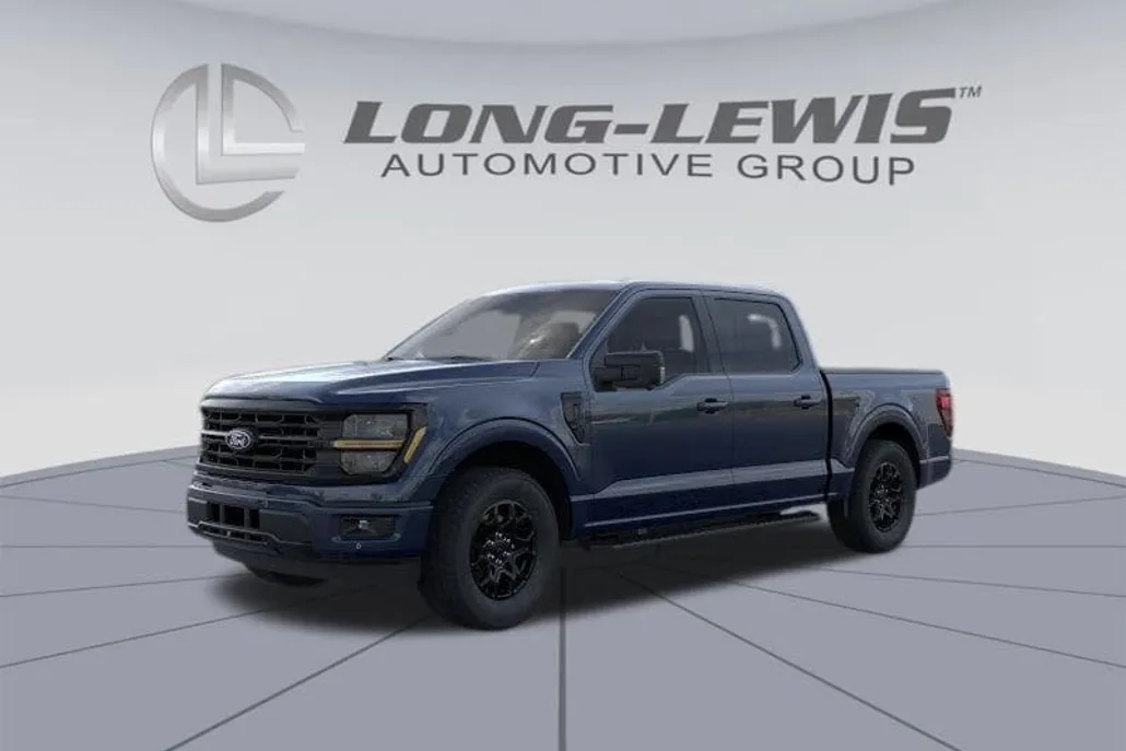 2025 Ford F-150 XLT photo 1