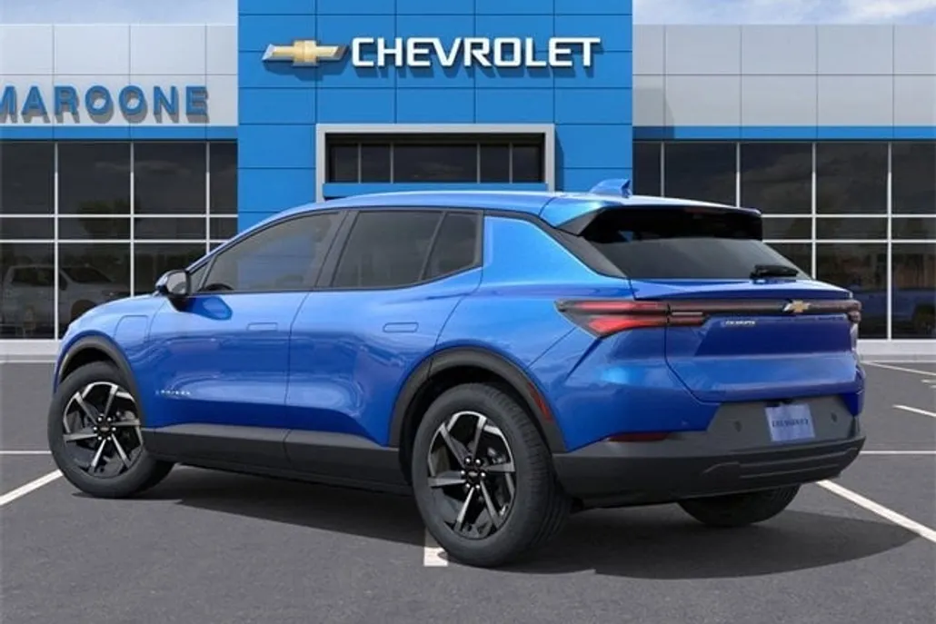 2026 Chevrolet Equinox EV 1LT photo 1