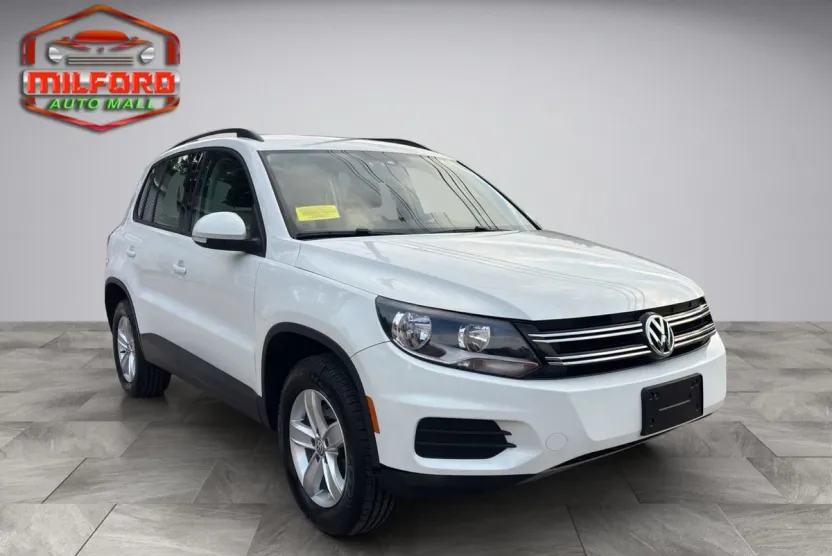 2016 Volkswagen Tiguan R-Line SEL photo 1