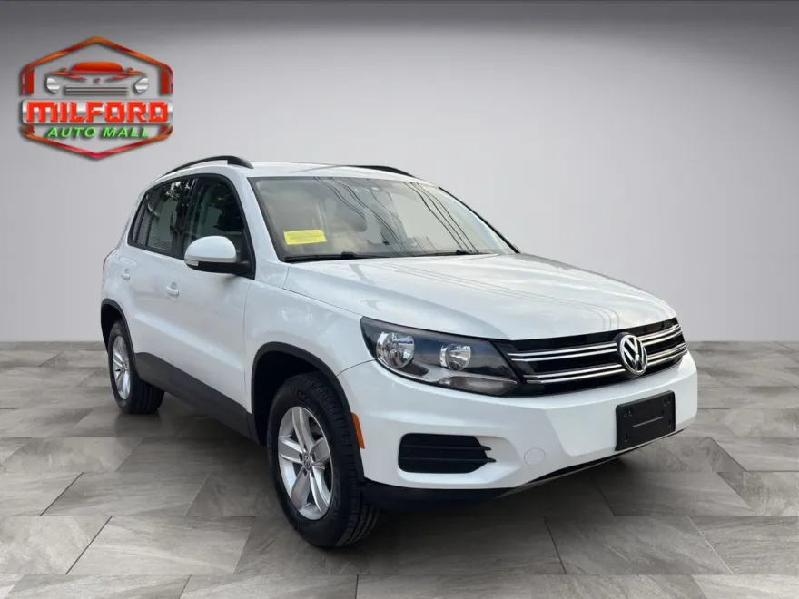 2016 Volkswagen Tiguan R-Line SEL photo 1