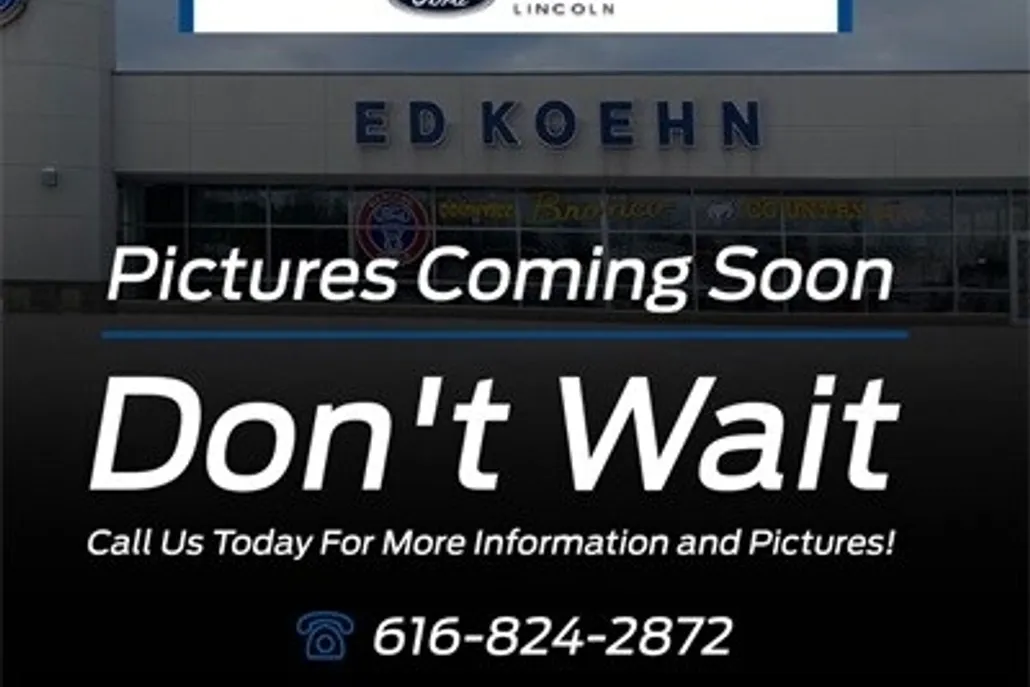 2022 Ford F-150 Platinum photo 1
