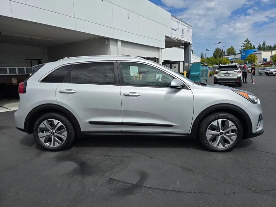 2019 Kia Niro EV EX Premium photo 1