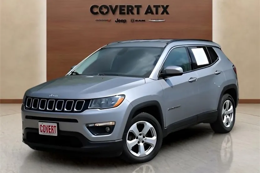 2019 Jeep Compass Latitude photo 1