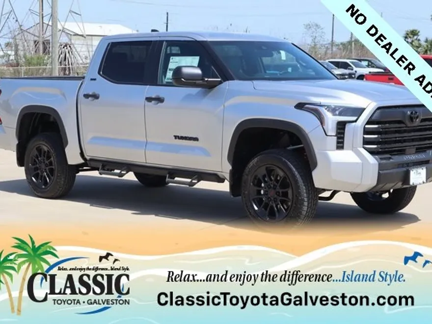 2025 Toyota Tundra SR5 CrewMax photo 1