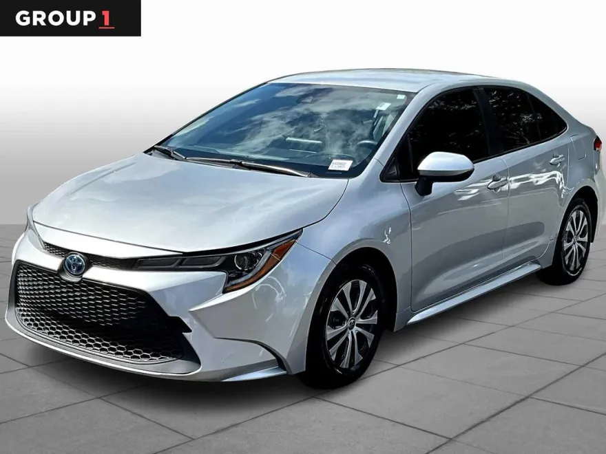 2022 Toyota Corolla Hybrid LE photo 1