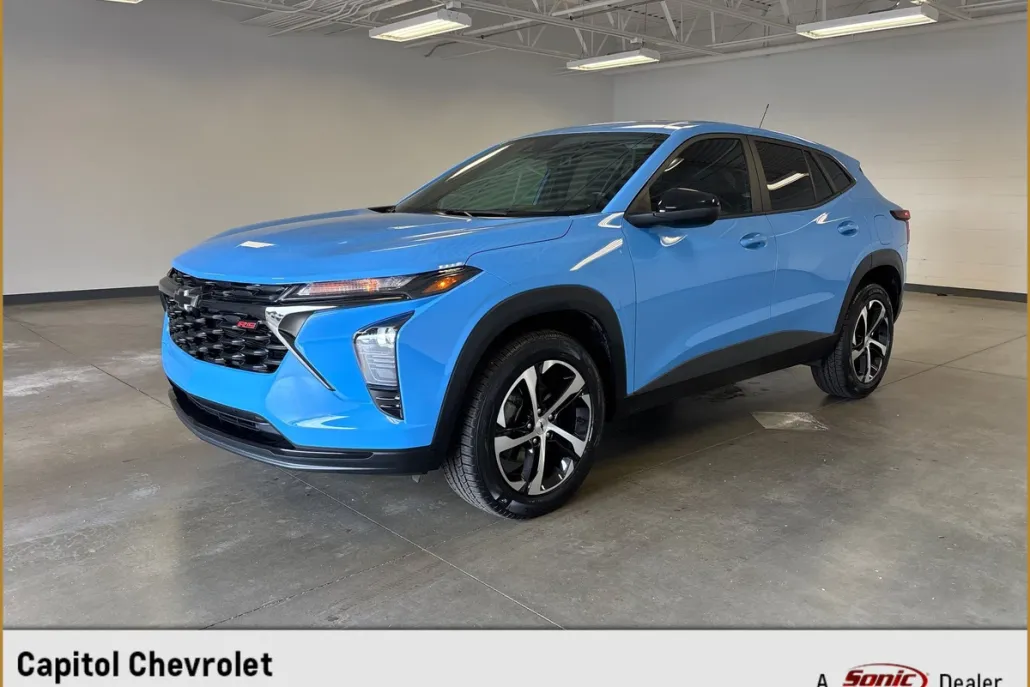2024 Chevrolet Trax photo 1