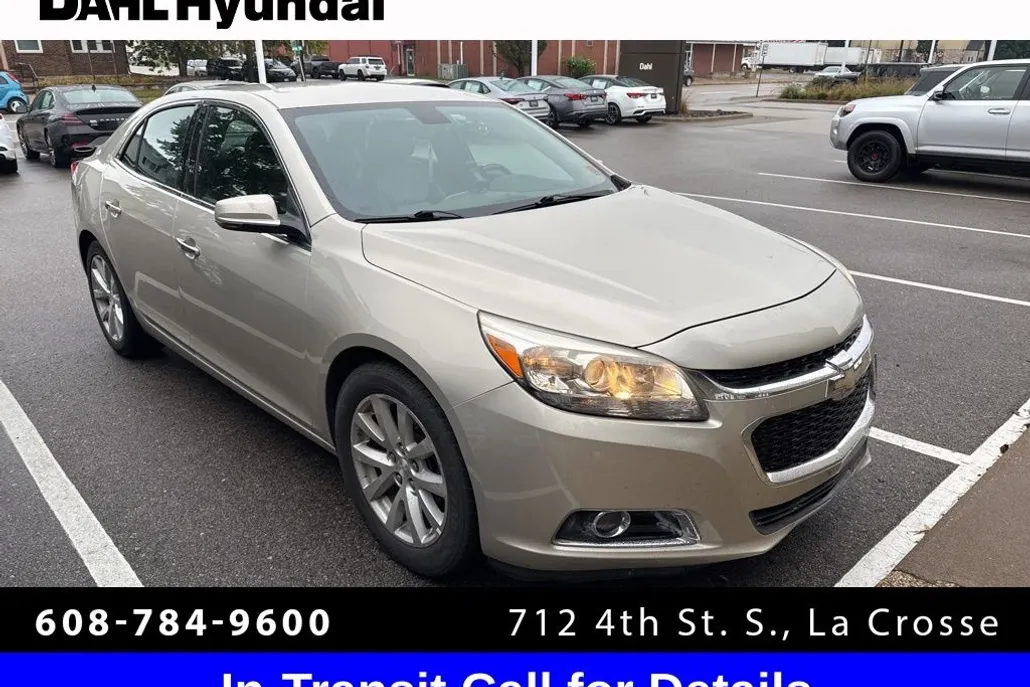 2015 Chevrolet Malibu LTZ photo 1