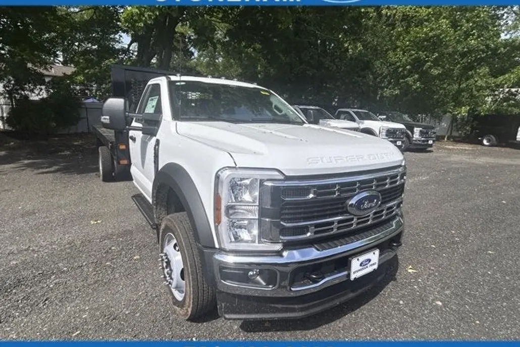 2025 Ford F-450 XL photo 1