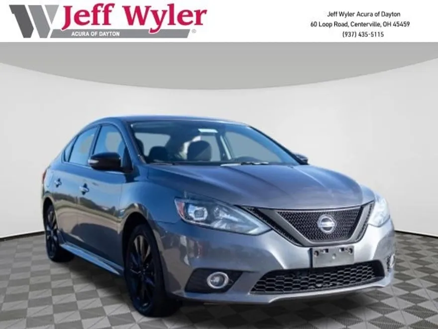 2017 Nissan Sentra SR photo 1