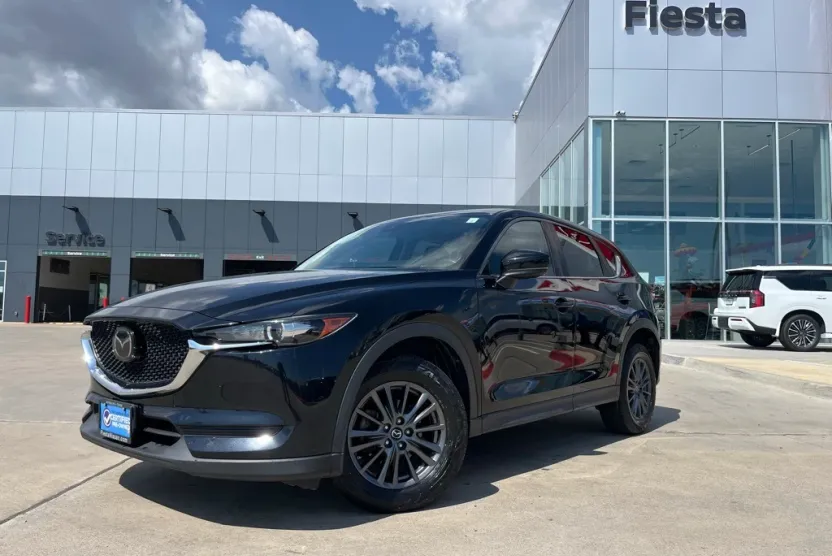 2019 Mazda CX-5 Sport photo 1