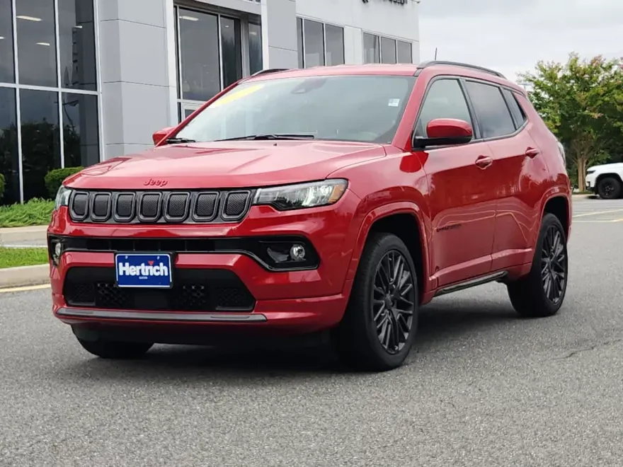 2022 Jeep Compass Limited photo 1