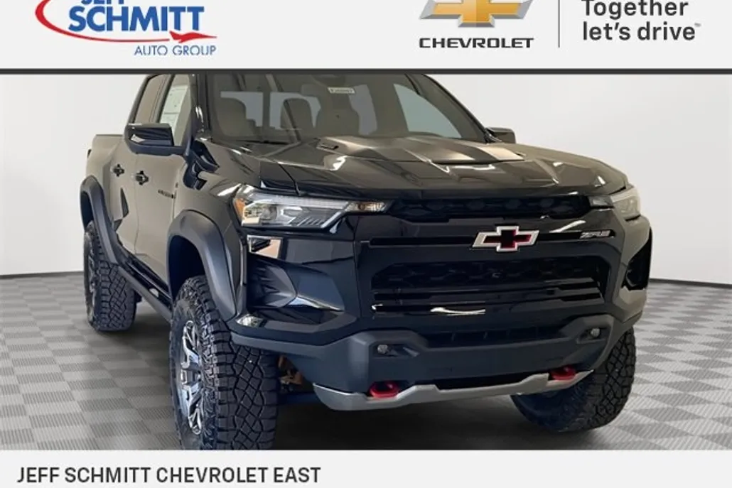 2026 Chevrolet Colorado ZR2 photo 1