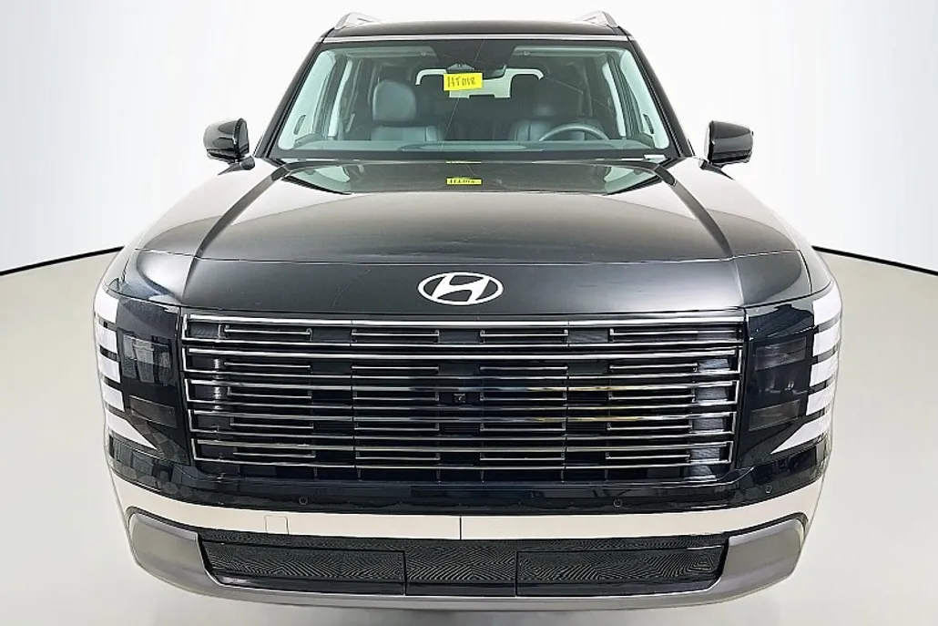 2026 Hyundai Palisade Limited photo 1