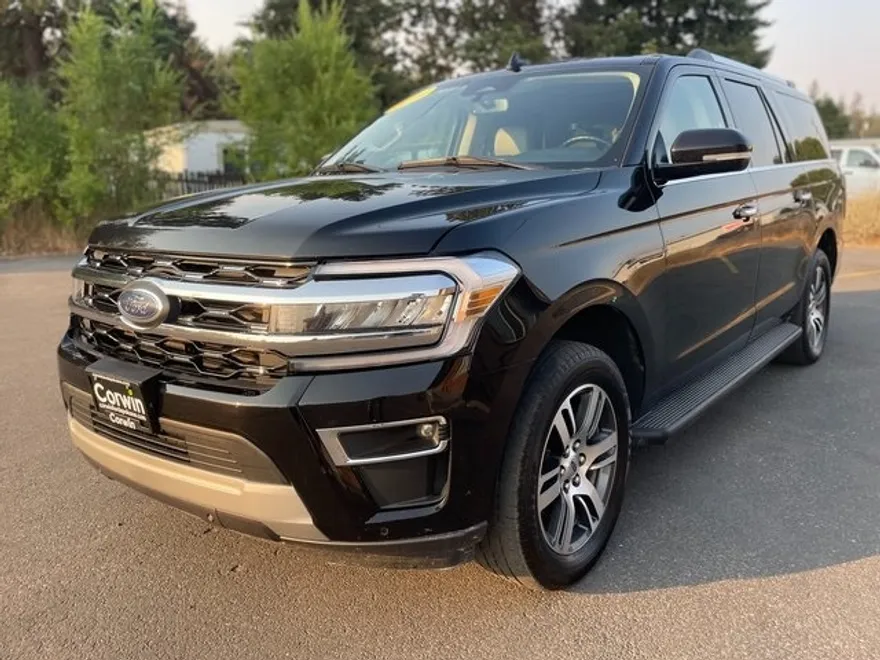 2024 Ford Expedition MAX Limited photo 1