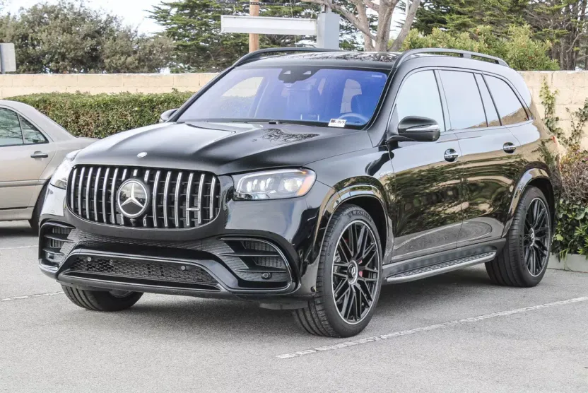 2025 Mercedes Benz GLS AMG 63 photo 1