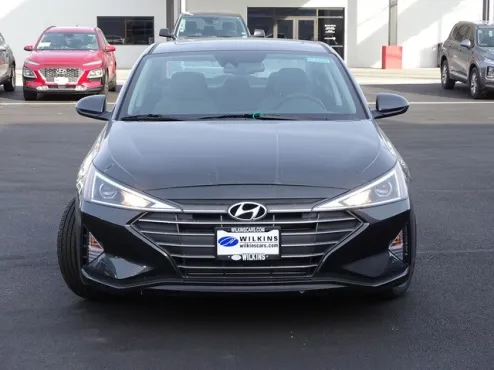 2020 Hyundai Elantra Value Edition photo 4