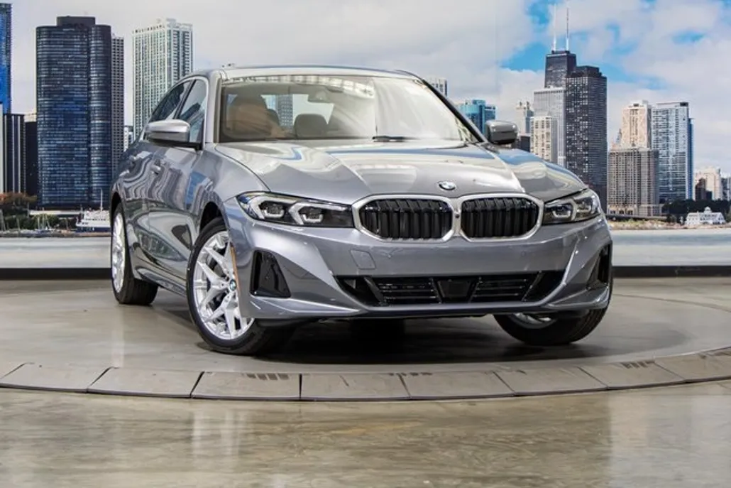 2025 Bmw 330i xDrive Sedan photo 1