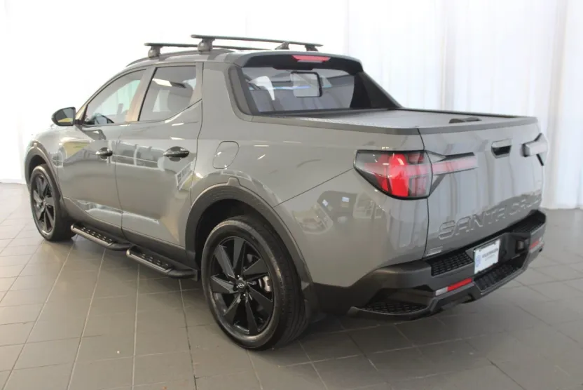 2023 Hyundai Santa Cruz Night photo 1