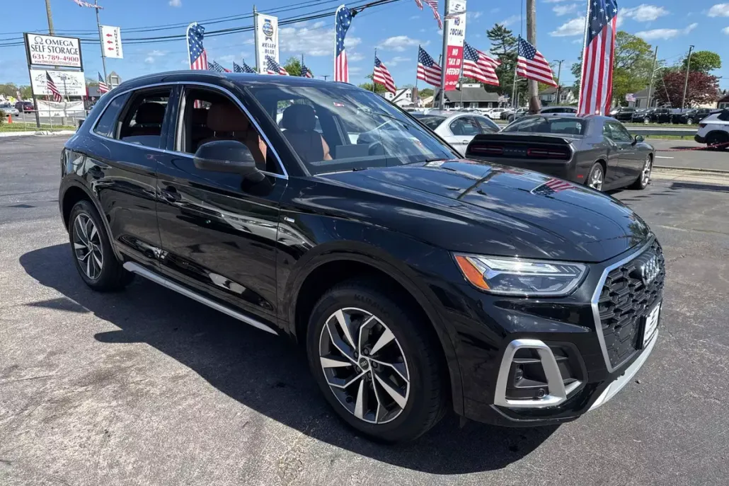2025 Audi Q5 45 S line Premium photo 1
