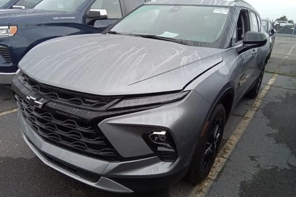 2024 Chevrolet Blazer 2LT photo 1