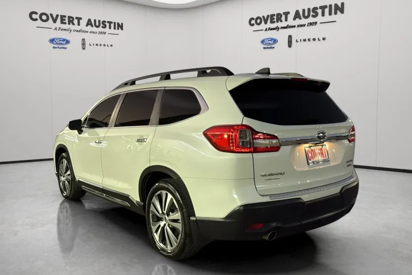 2021 Subaru Ascent Touring photo 1