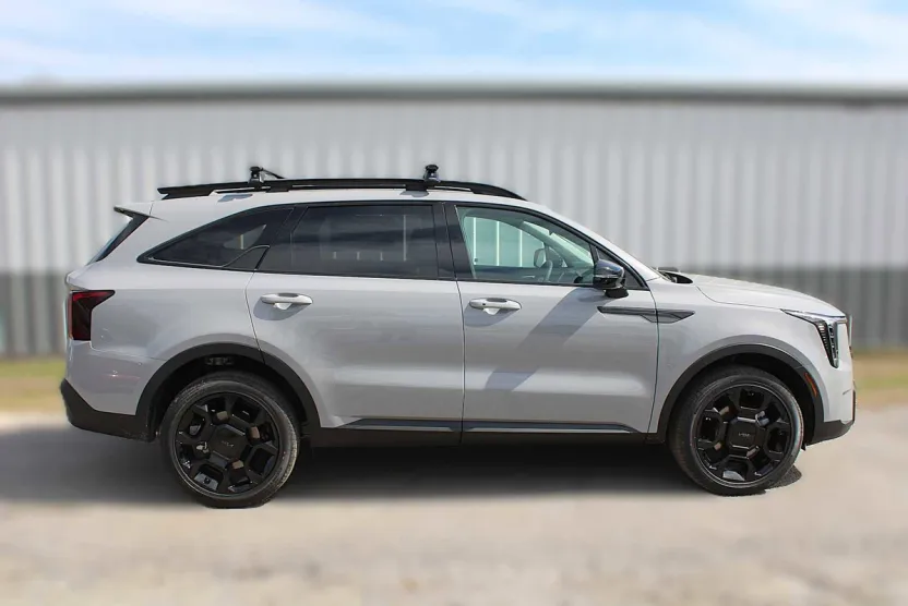 2025 Kia Sorento X-Line EX photo 1