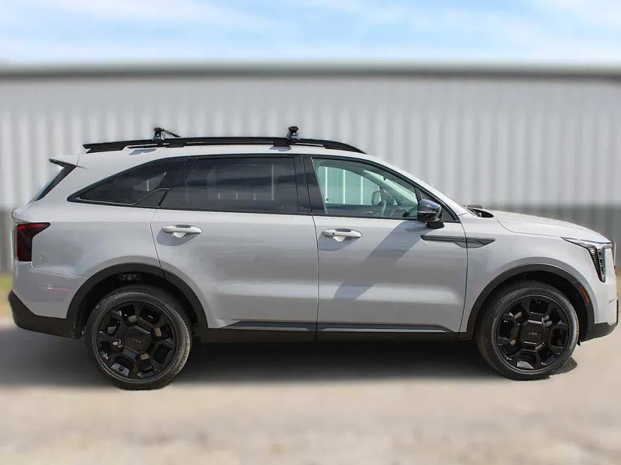 2025 Kia Sorento X-Line EX photo 1