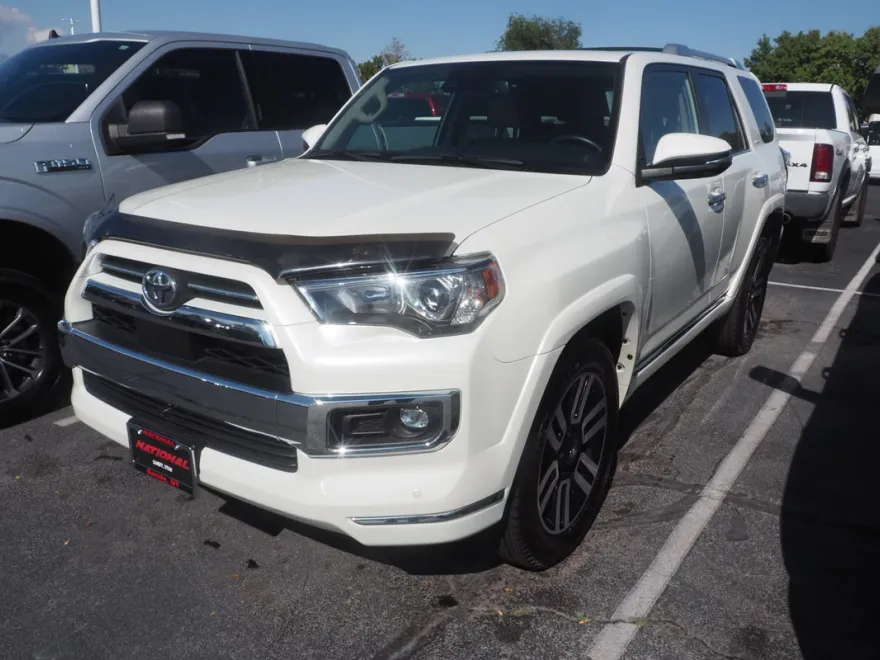 2022 Toyota 4Runner Limited photo 1