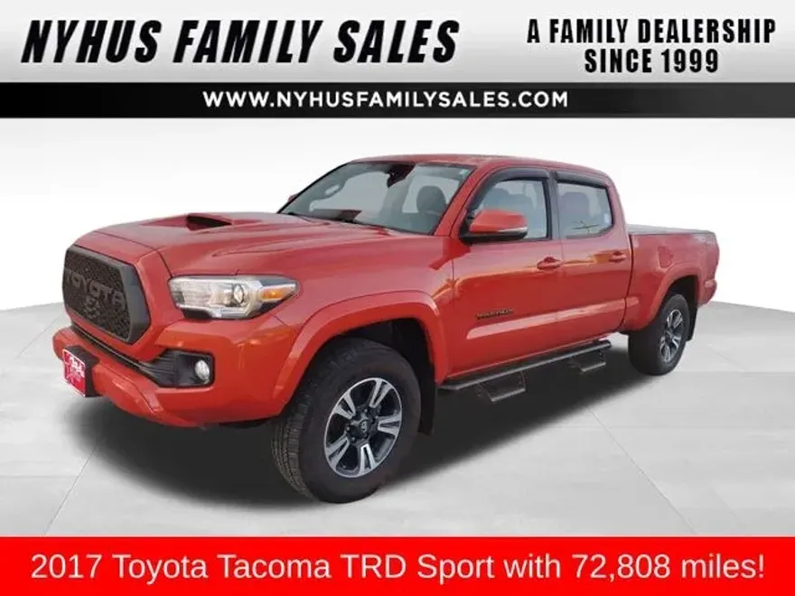 2017 Toyota Tacoma TRD Sport photo 1