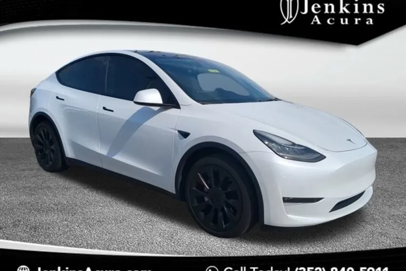 2022 Tesla Model Y Long Range photo 1
