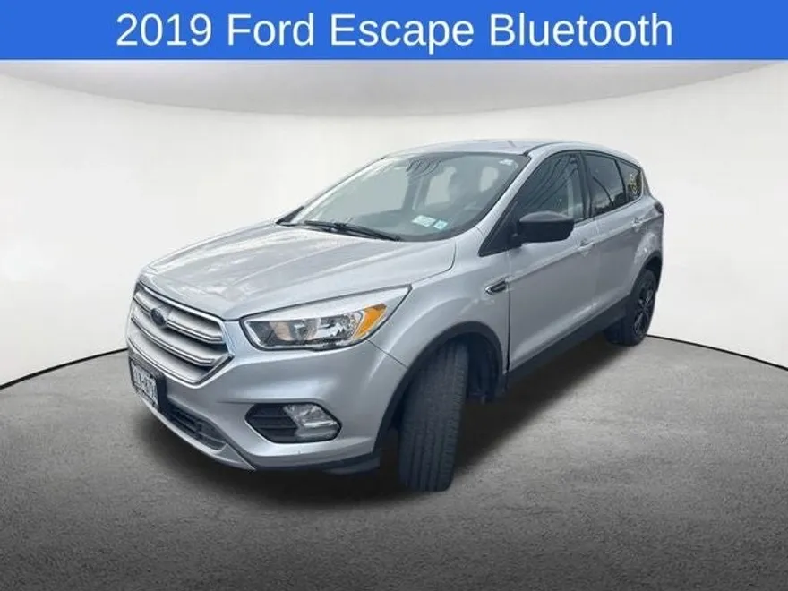 2019 Ford Escape SE photo 1